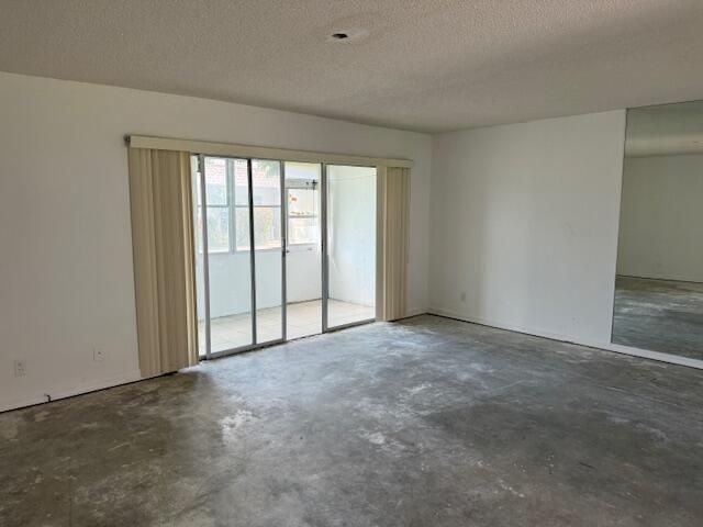 300 Bonnie Boulevard, Unit 145, Palm Springs, FL 33461 Photo