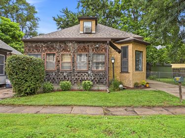 802 AVENUE C, COUNCIL BLUFFS, IA 51503