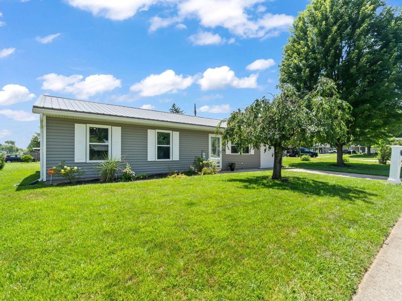 100 Atwood Place, Riverside, OH 45431 Photo 2