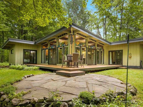 2176 W Schuss Mountain Drive, Bellaire, MI 49615