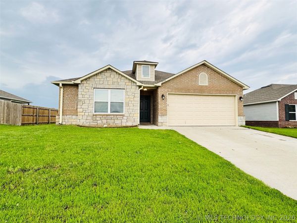 1014 Raven Drive , Claremore, OK 74019