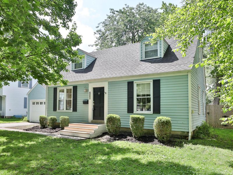 521 Park Boulevard, Worthington, OH 43085 Photo 2