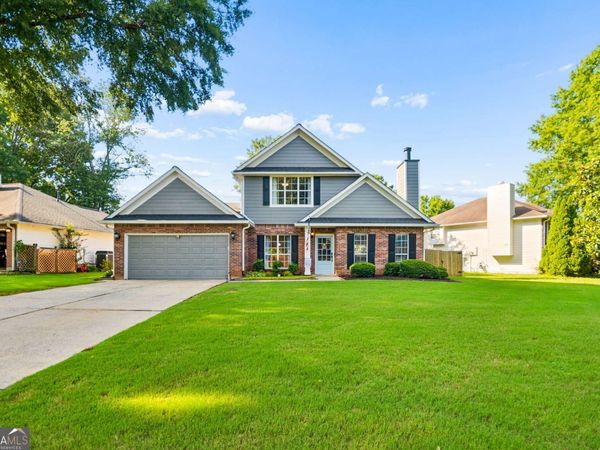 10785 Willow Meadow Circle, Alpharetta, GA 30022