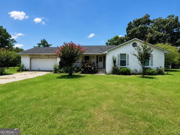53 San Louise Drive, Fort Valley, GA 31030