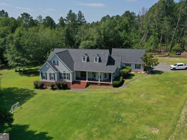 220 Pinewood Drive, Vidalia, GA 30474