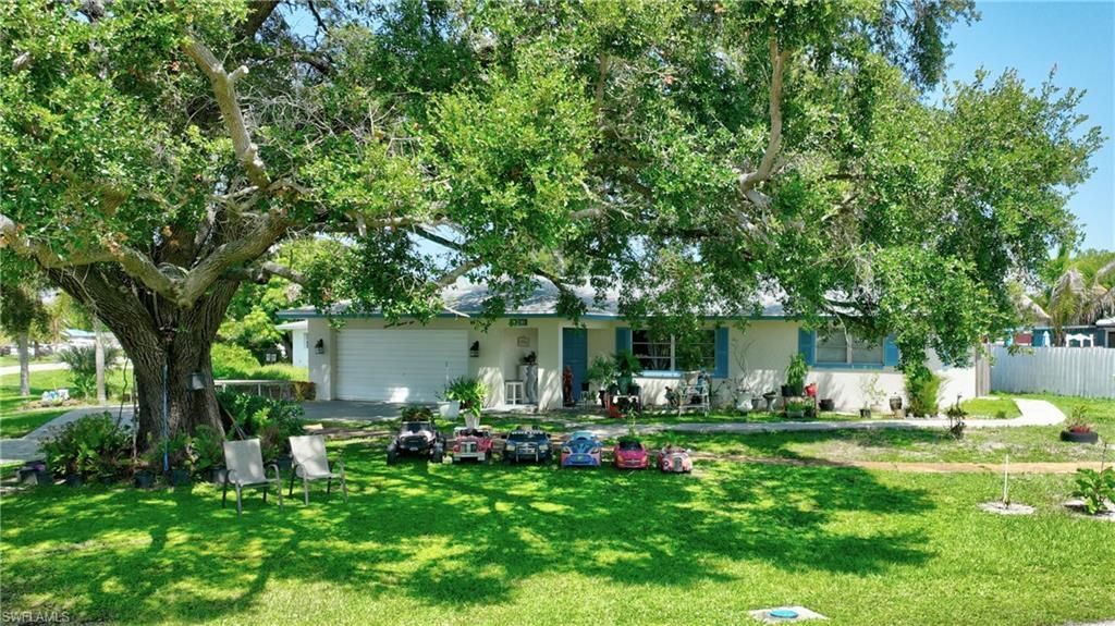 1701 Ridgecrest St , Lehigh Acres, FL 33936 Photo