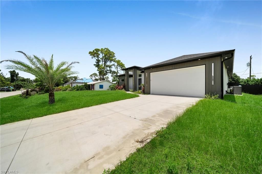 5002 2nd St W, Lehigh Acres, FL 33971 Photo