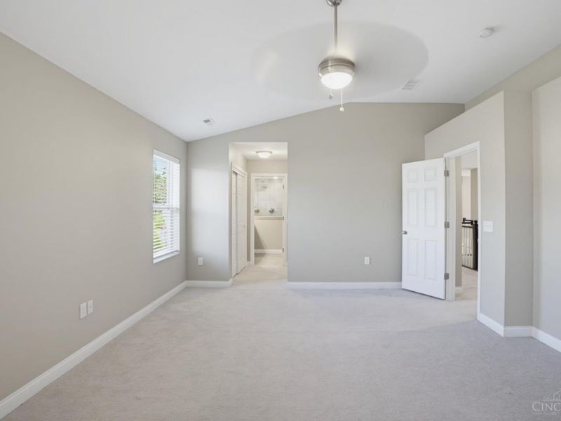 1303 Autumn Run Drive, Maineville, OH 45039 Photo 26