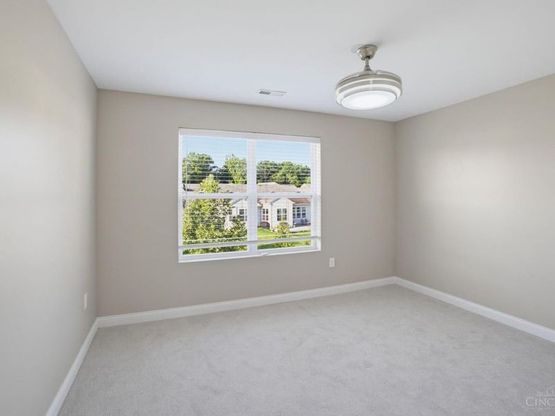 1303 Autumn Run Drive, Maineville, OH 45039 Photo 34