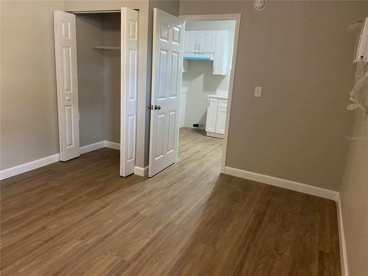 962 19 Avenue S, Unit C, Saint Petersburg, FL 33705 Photo