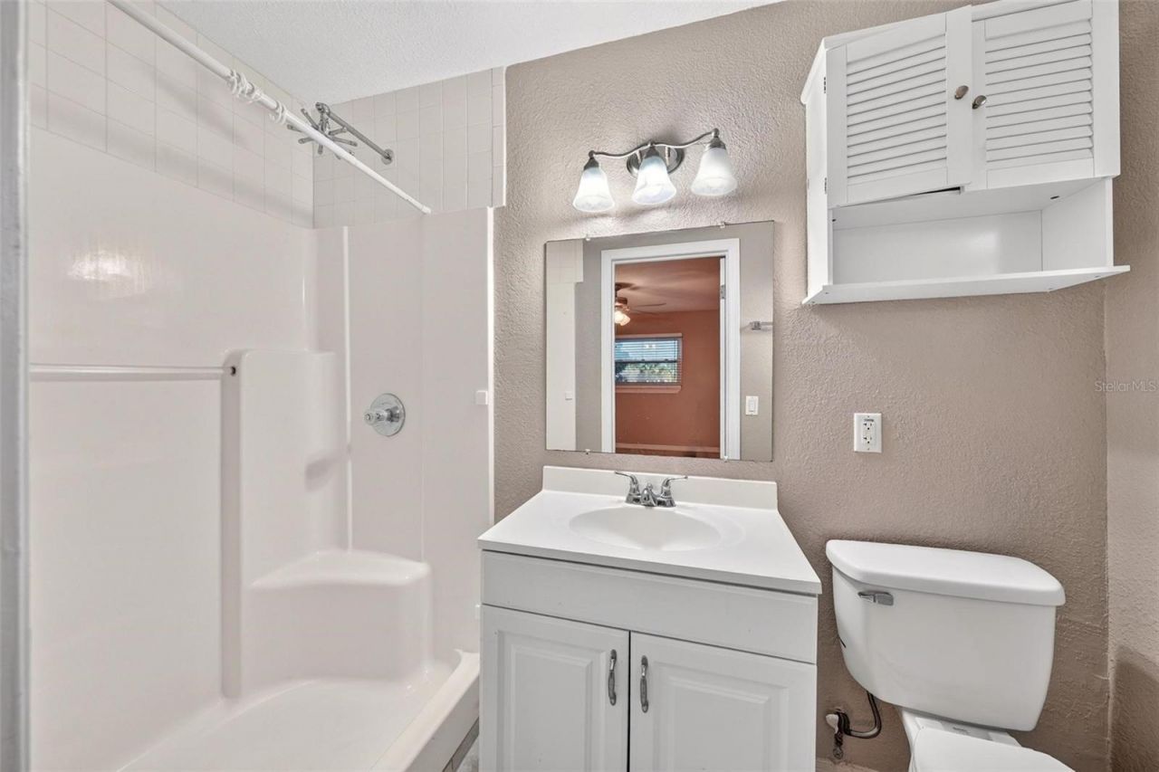 610 W Maud Street , Tavares, FL 32778 Photo