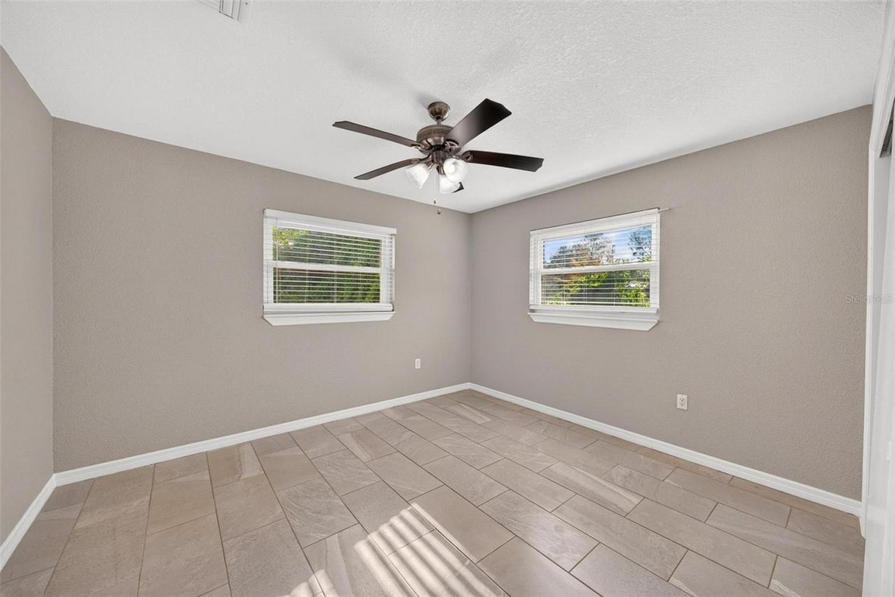 610 W Maud Street , Tavares, FL 32778 Photo