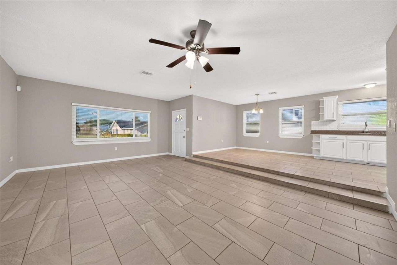 610 W Maud Street , Tavares, FL 32778 Photo