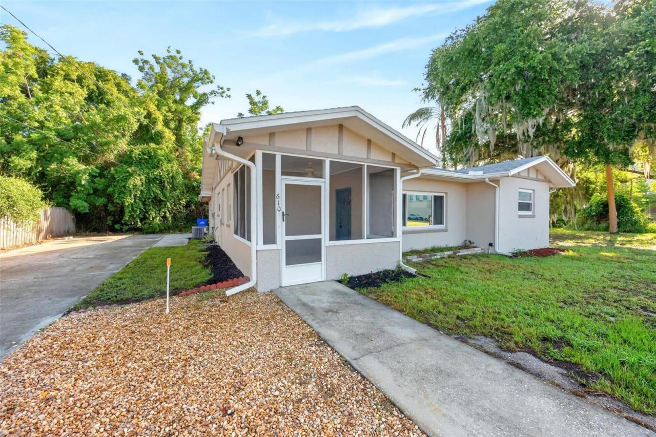 610 W Maud Street , Tavares, FL 32778 Photo