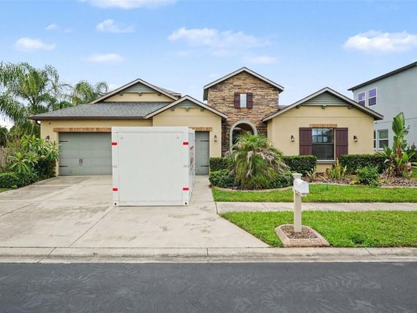 31957 MARDELLE PLACE , WESLEY CHAPEL, FL 33543