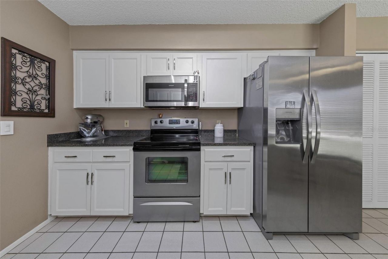 10665 Fallen Leaf Lane, Port Richey, FL 34668 Photo