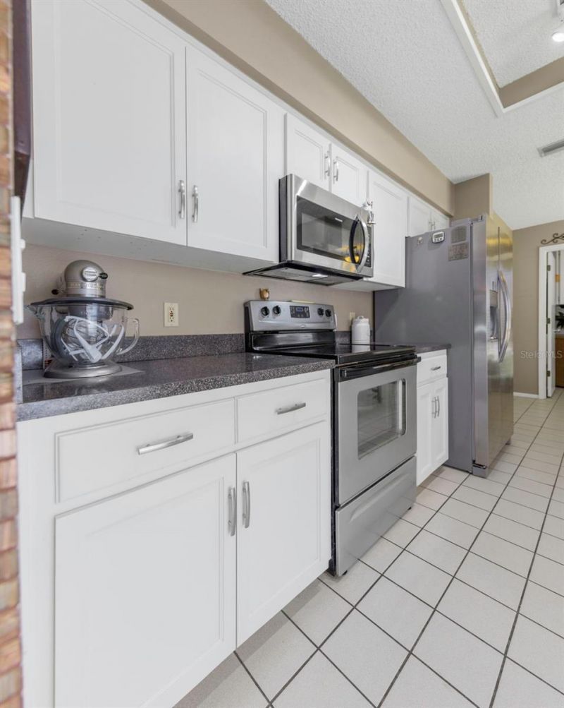 10665 Fallen Leaf Lane, Port Richey, FL 34668 Photo