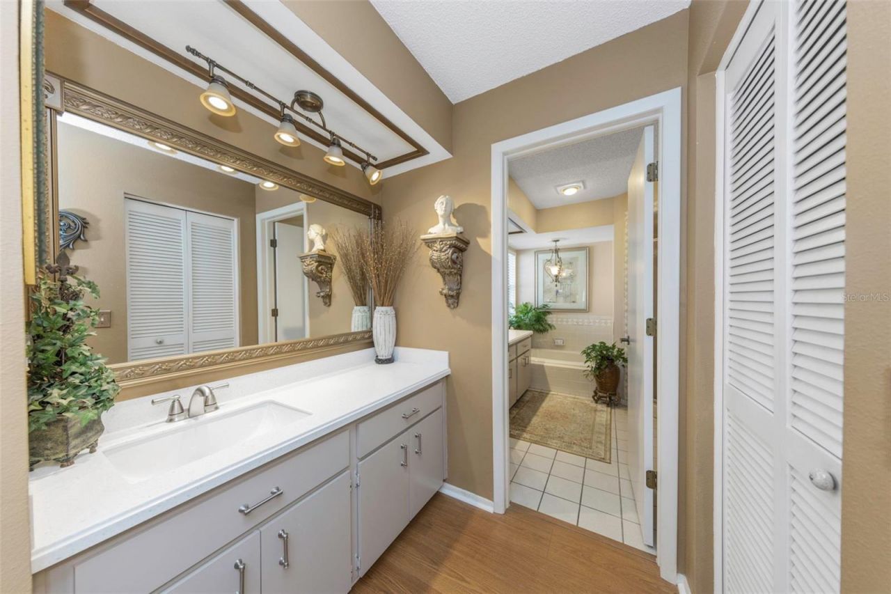 10665 Fallen Leaf Lane, Port Richey, FL 34668 Photo