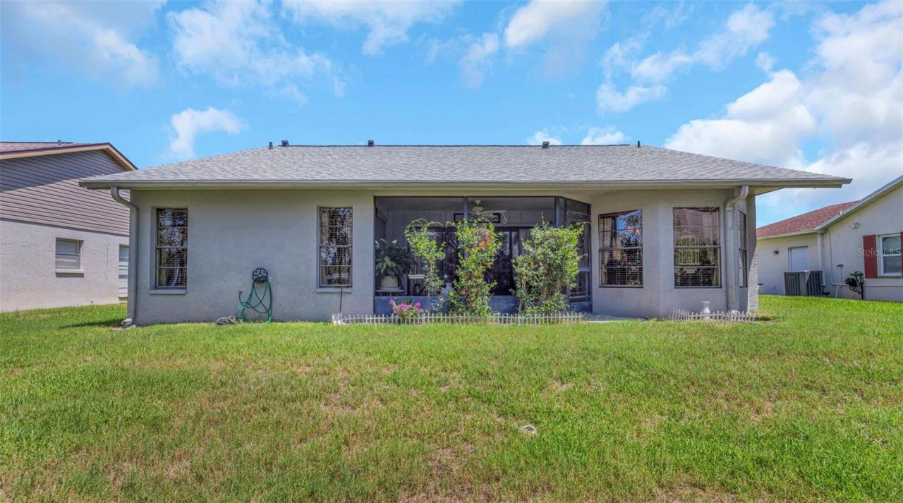 10665 Fallen Leaf Lane, Port Richey, FL 34668 Photo
