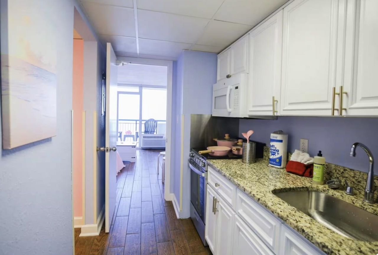 2300 N Ocean Blvd. Photo 15