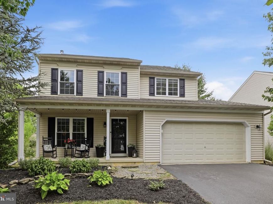 230 Cambridge Lane, Lititz, PA 17543 Main Photo
