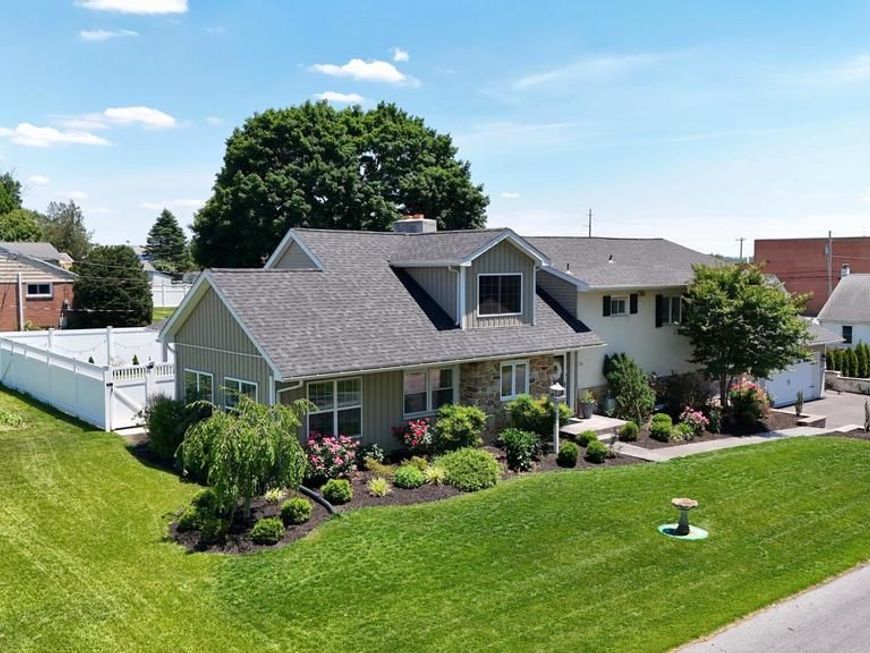 111 Water Street , New Holland, PA 17557 Main Photo