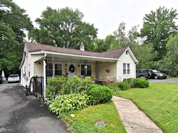 1885 PARK AVE, BENSALEM, PA 19020