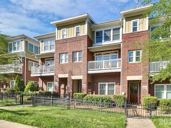 1420 W 4th Street, Charlotte, NC 28208