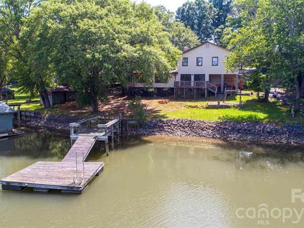 15722 Rhinehill Road, Charlotte, NC 28278