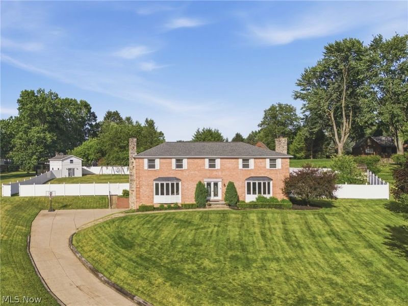 1251 Grenada Drive NE, Canton, OH 44714 Photo 1