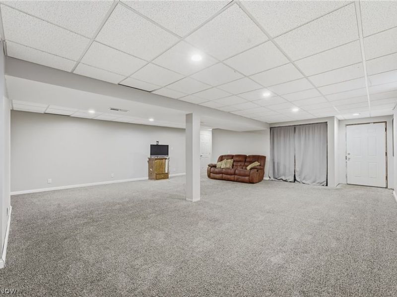 1251 Grenada Drive NE, Canton, OH 44714 Photo 40