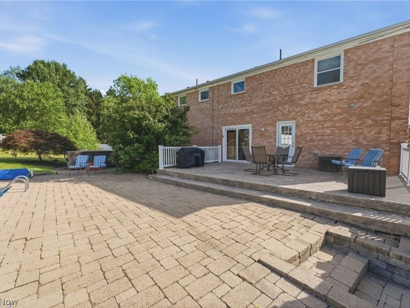 1251 Grenada Drive NE, Canton, OH 44714 Photo 46