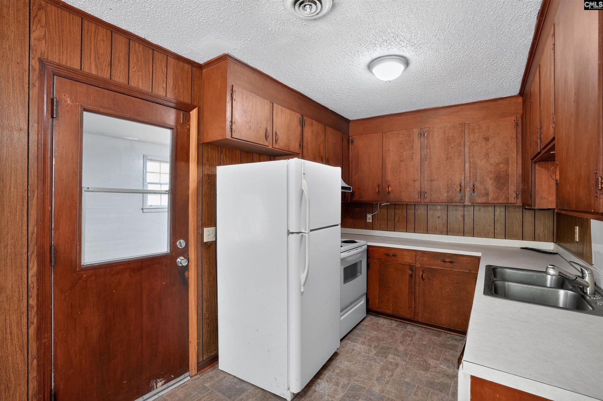 2247 S Partridge Circle  Photo 16