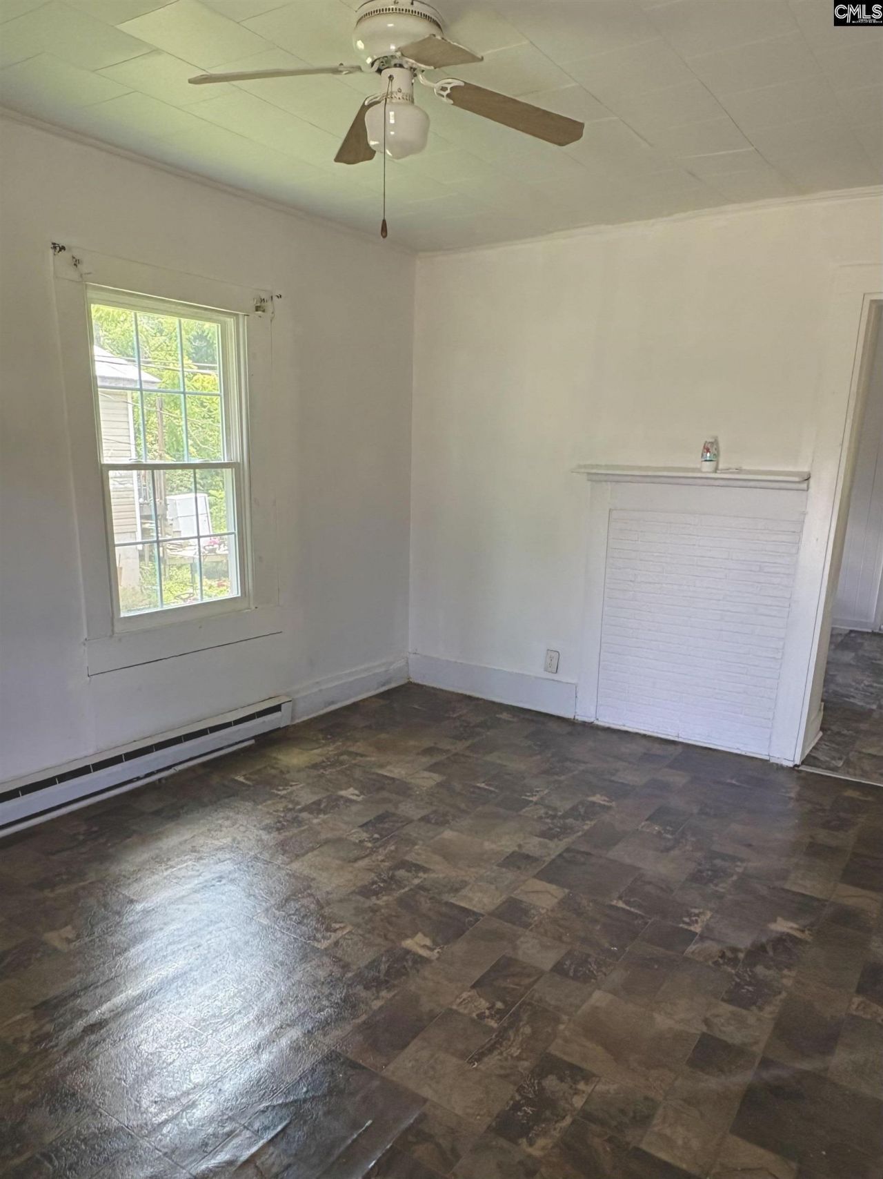 127 Feaster Street Photo 11
