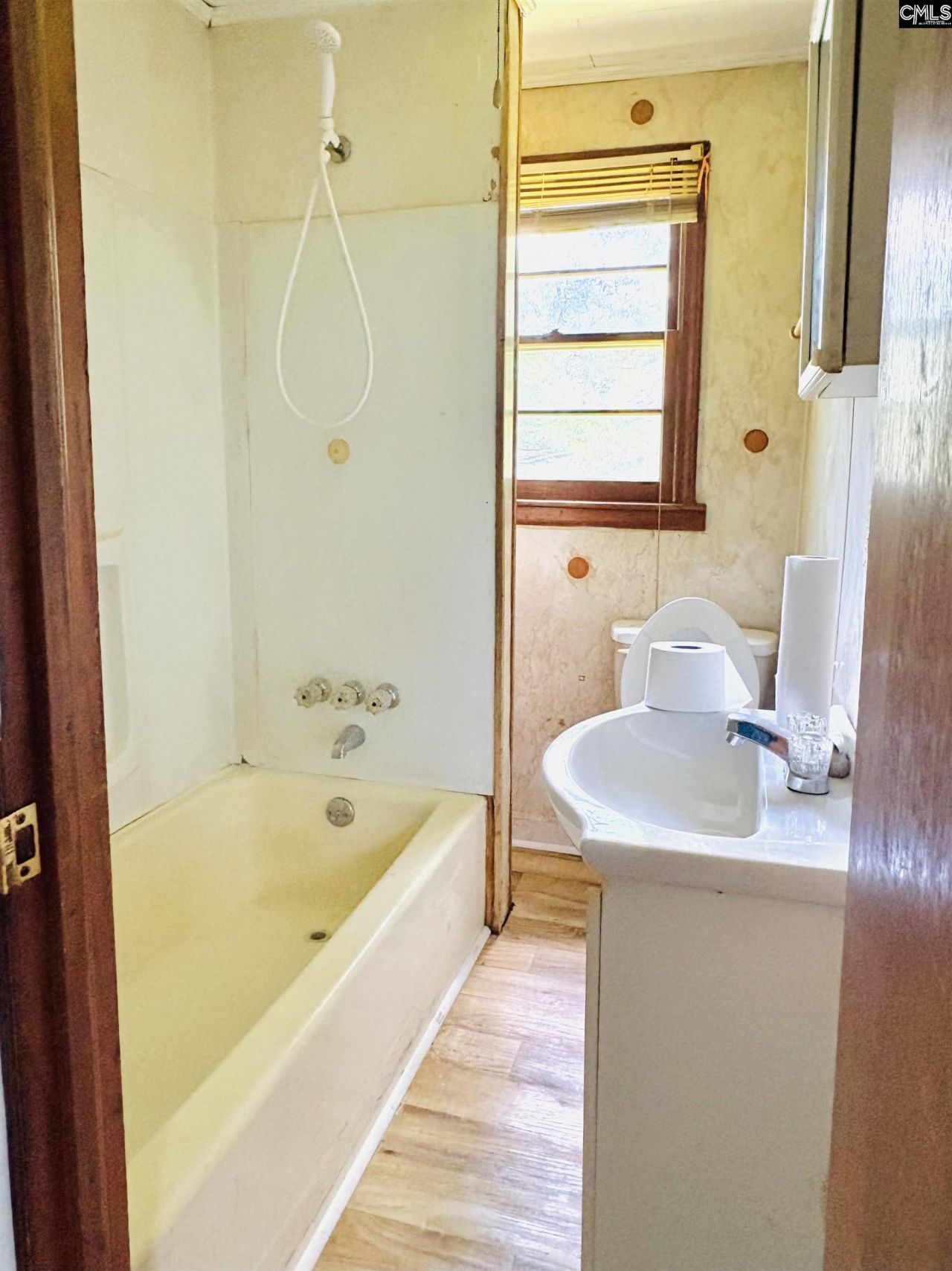 127 Feaster Street Photo 17