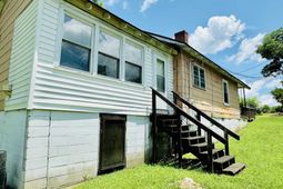 127 Feaster Street photo 4