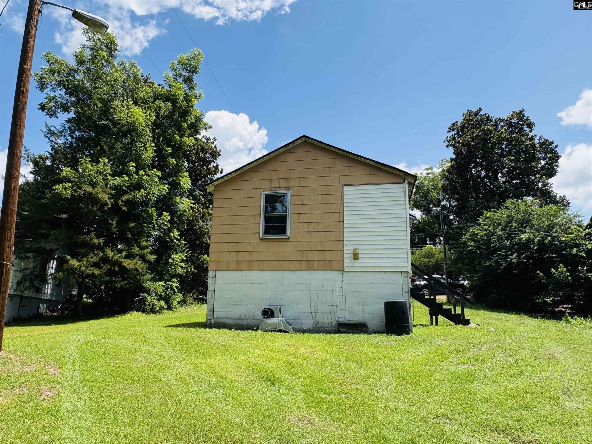 127 Feaster Street Photo 5