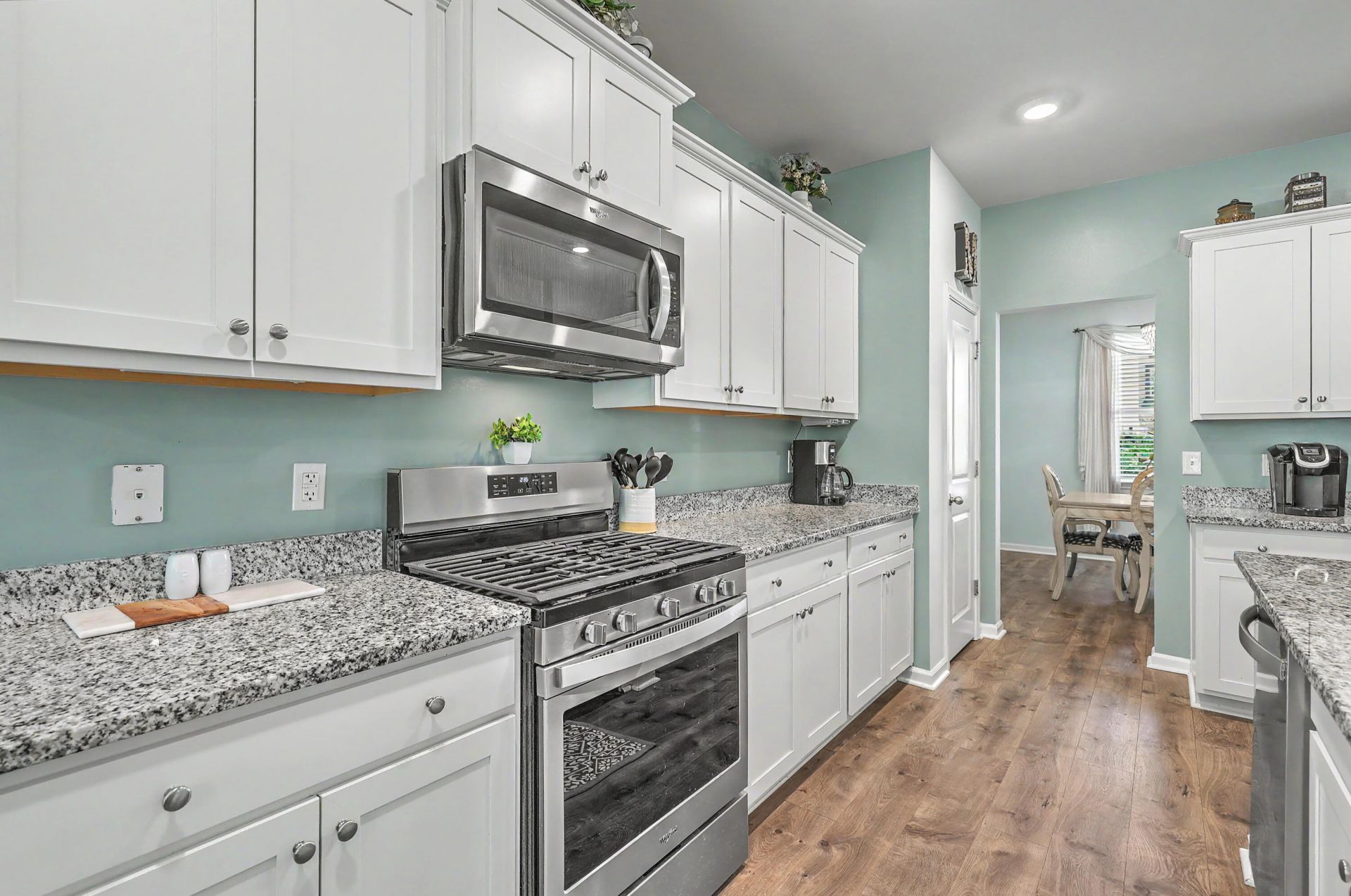 241 Celestial Boulevard Photo 15