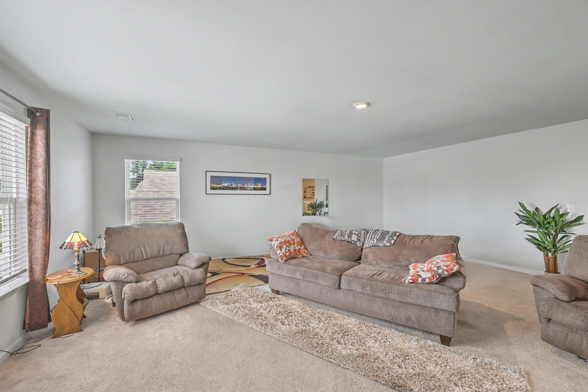 241 Celestial Boulevard Photo 26