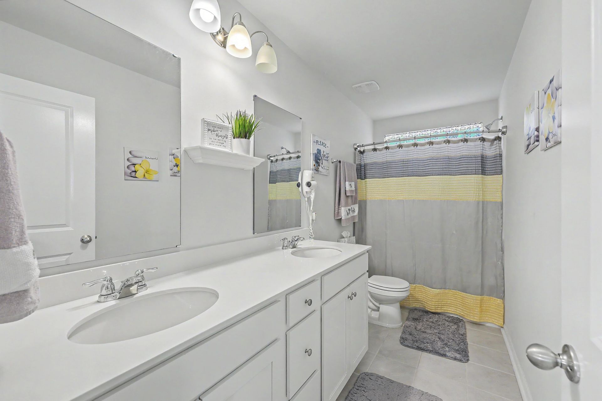 241 Celestial Boulevard Photo 29