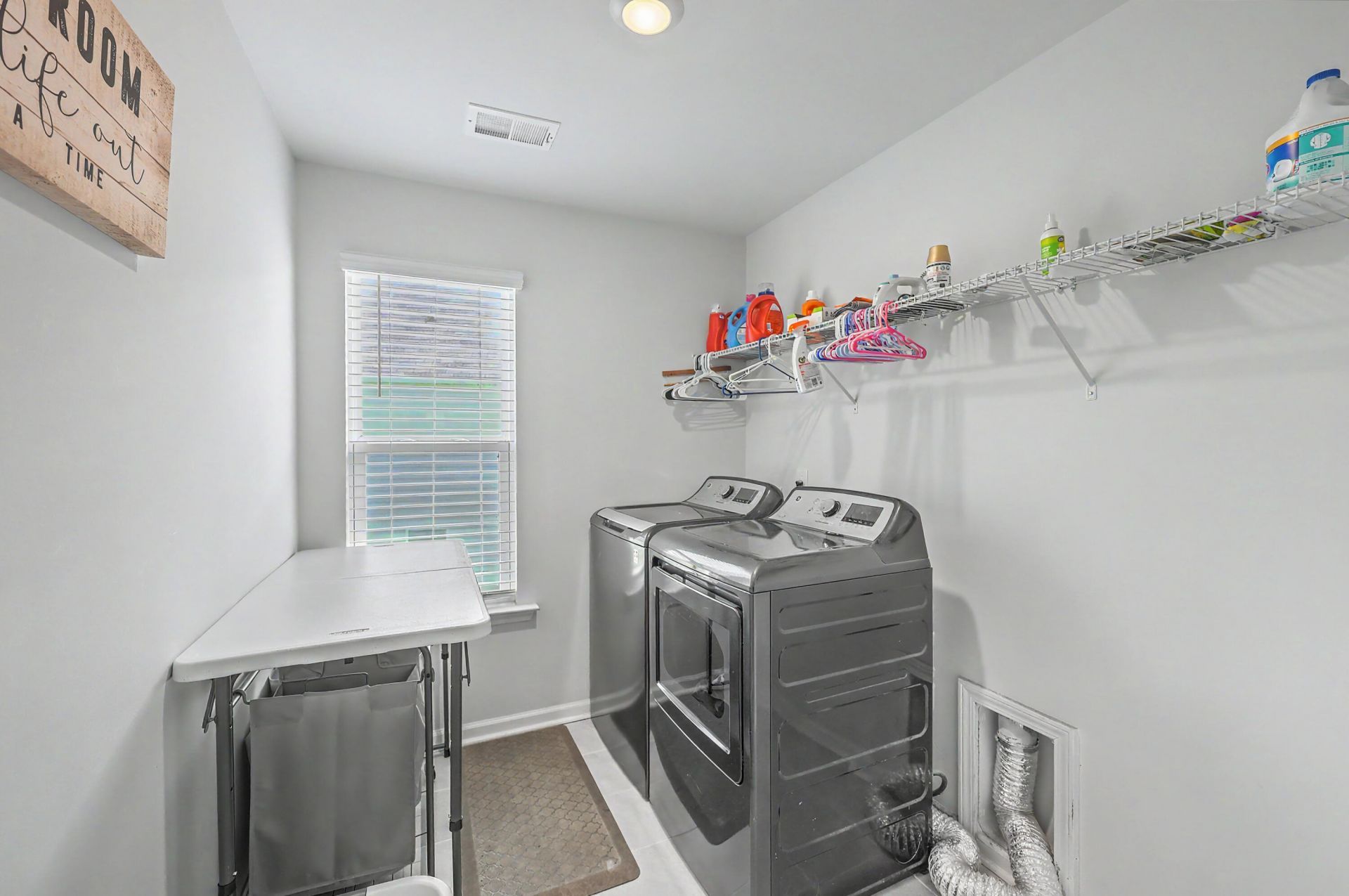 241 Celestial Boulevard Photo 31