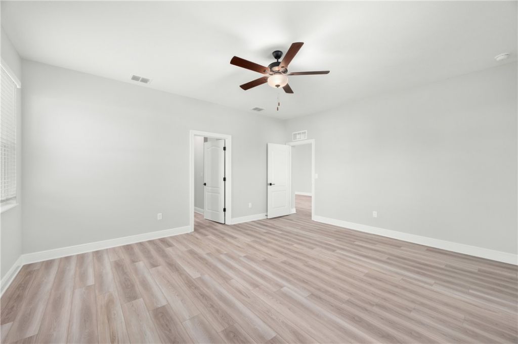 9335 101st Avenue , Vero Beach, FL 32967 Photo