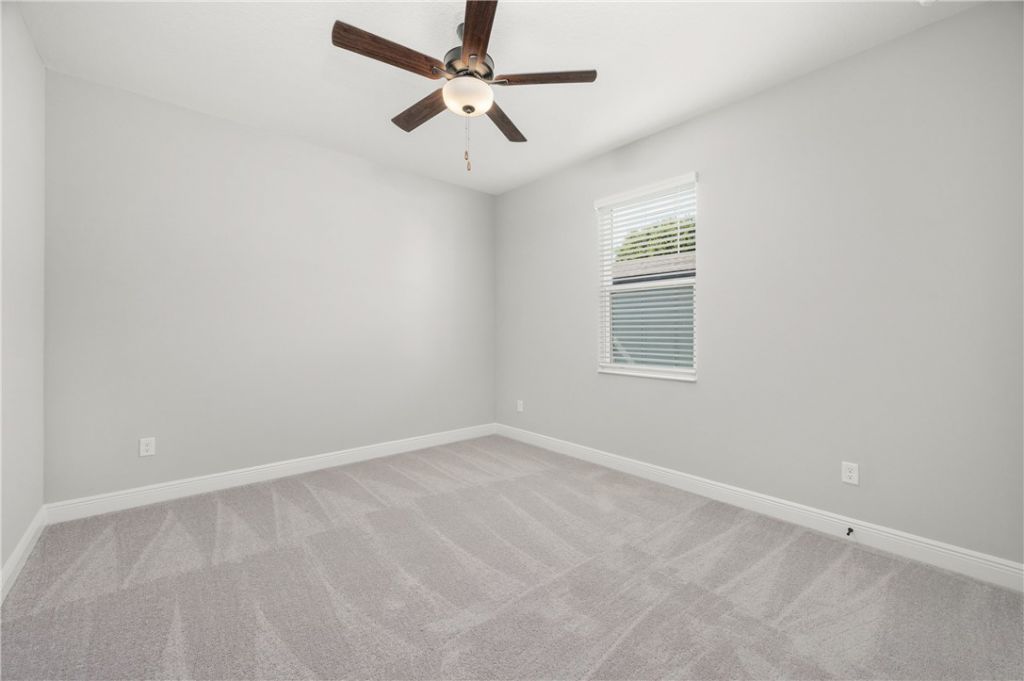 9335 101st Avenue , Vero Beach, FL 32967 Photo