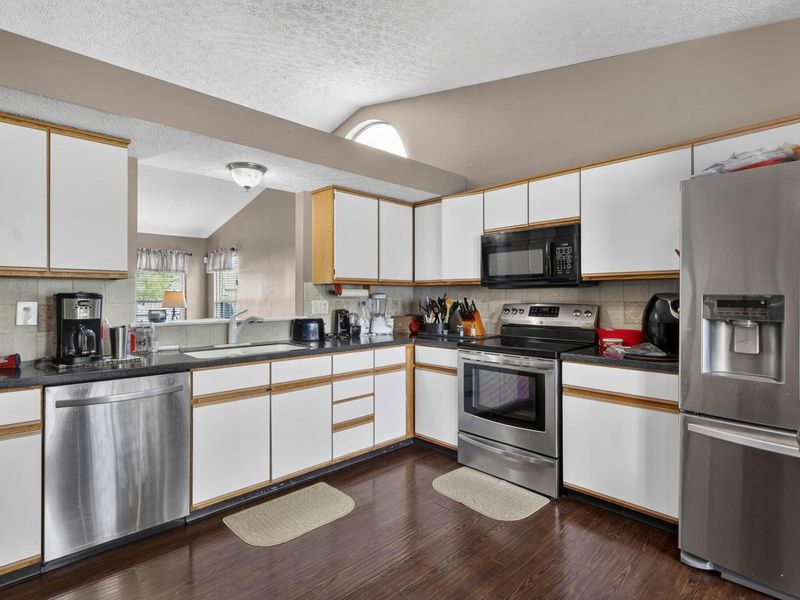 811 Wallinger Drive, Galloway, OH 43119 Photo 15