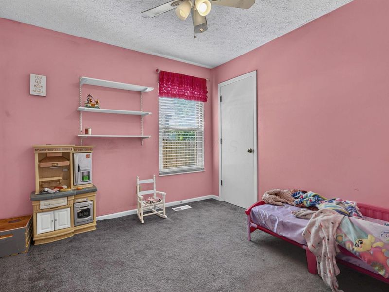 811 Wallinger Drive, Galloway, OH 43119 Photo 19
