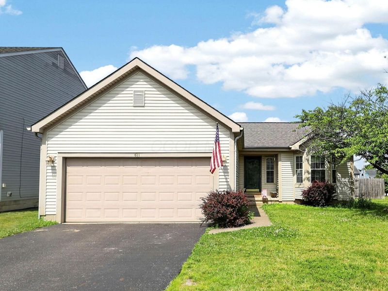 811 Wallinger Drive, Galloway, OH 43119 Photo 2