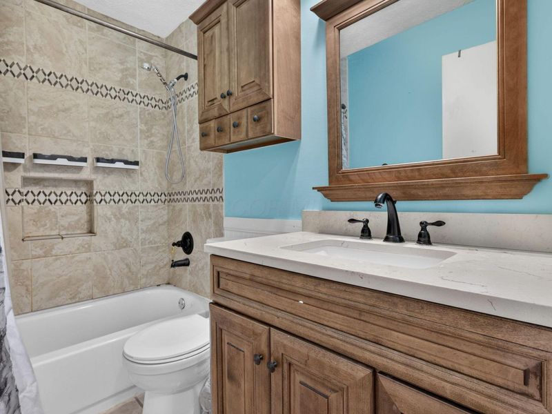 811 Wallinger Drive, Galloway, OH 43119 Photo 21