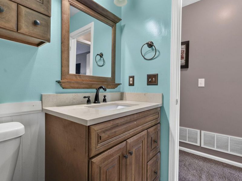 811 Wallinger Drive, Galloway, OH 43119 Photo 22