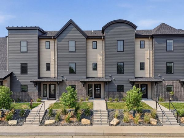 4160 Arthur Drive S, Fargo, ND 58104