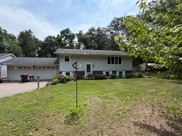 4905 Pine Beach Road, Brainerd, MN 56401